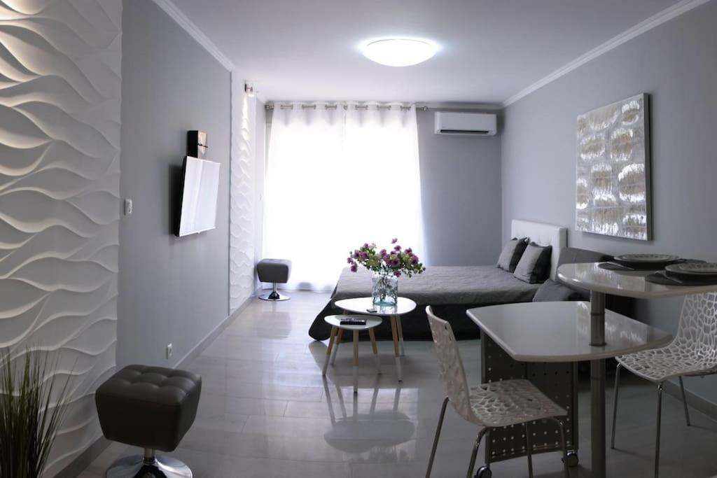 Stylish Studio In Only 50 Meters From Beach ! 尼斯 外观 照片